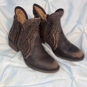 Circle G by Corral Brown Leather Booties